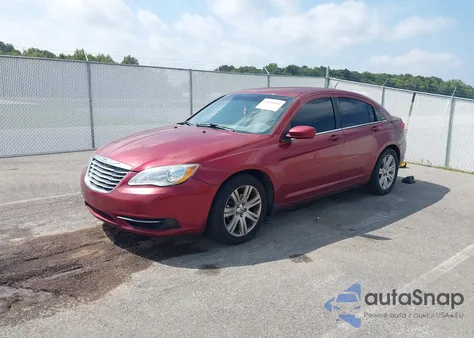 2013 Chrysler 200 Touring из США, поврежденный, VIN 1C3CCBBB2DN602684